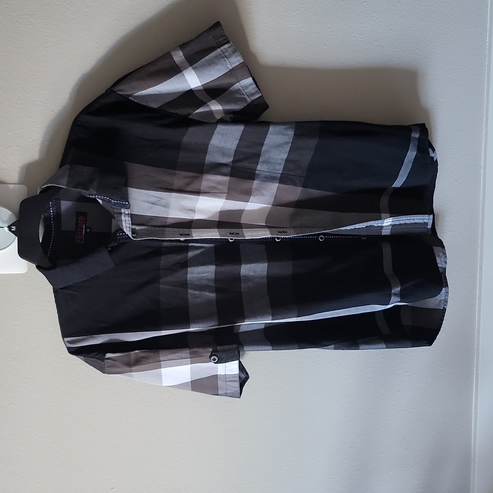 Ferraro men's shirt.